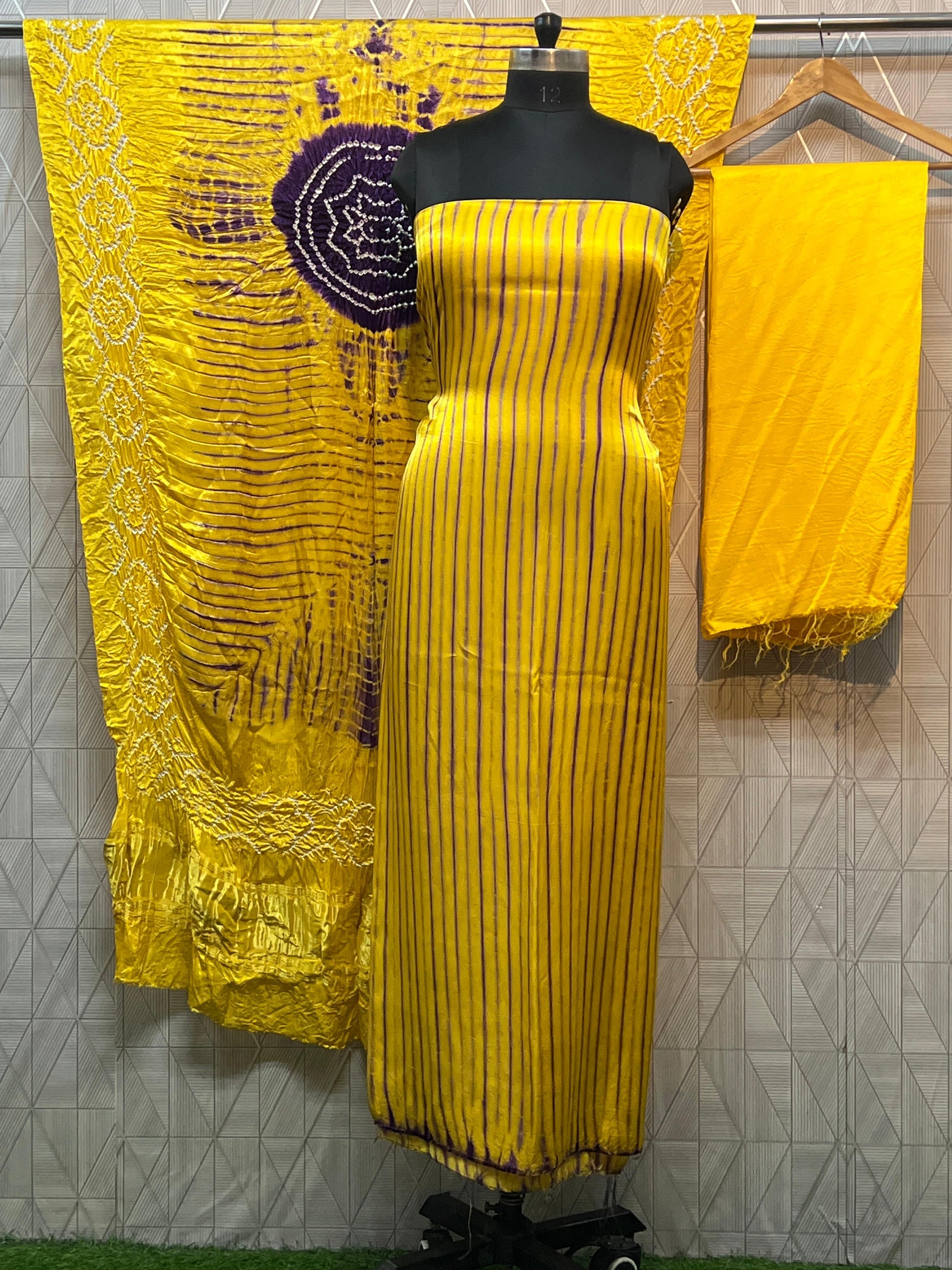 Modal Silk Tiy & Dye Bandhani dupatta 3 Pice suits