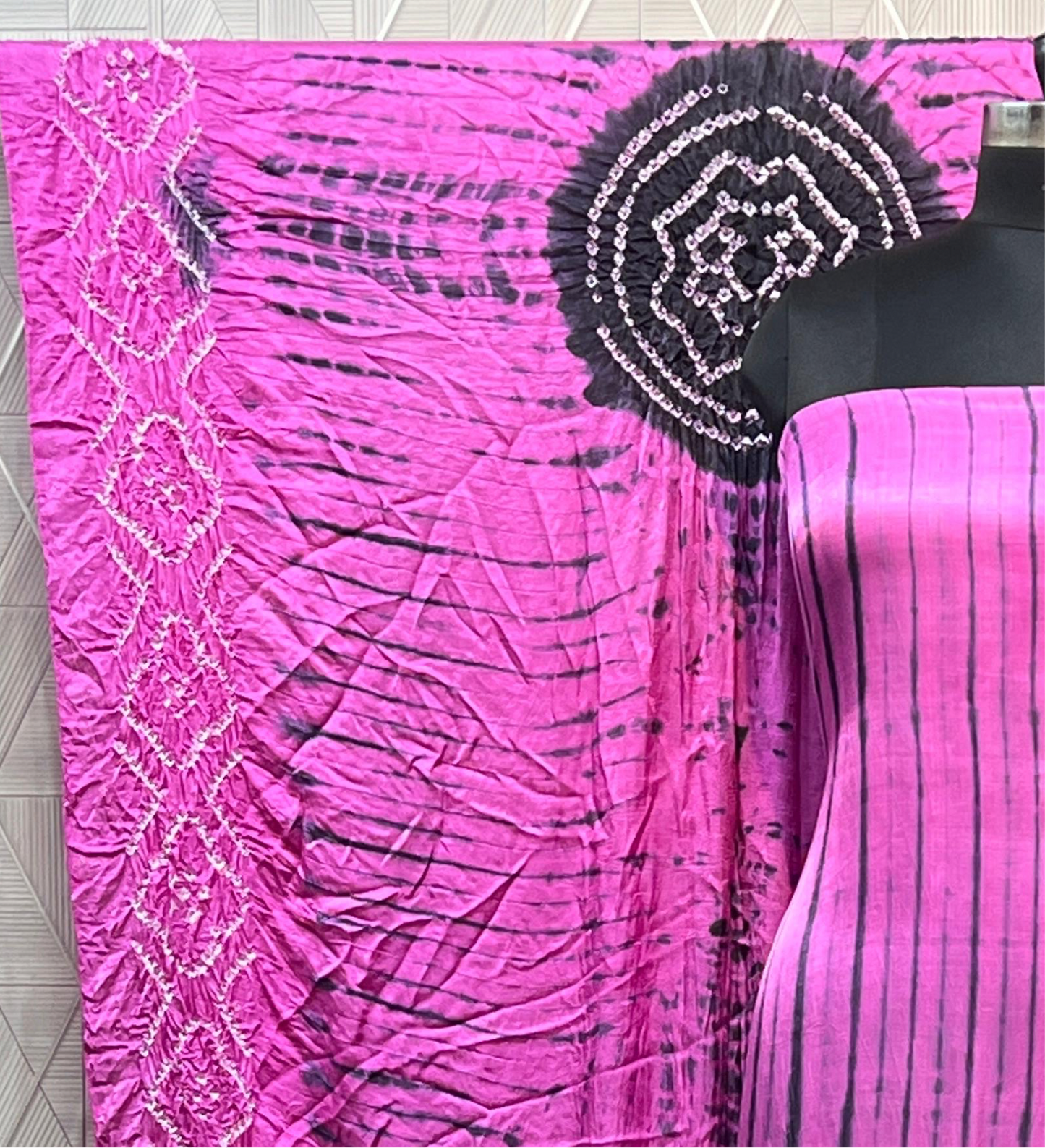 Dark pink & black Modal Silk Tie & Dye Bandhani Dupatta 3 Piece Suits