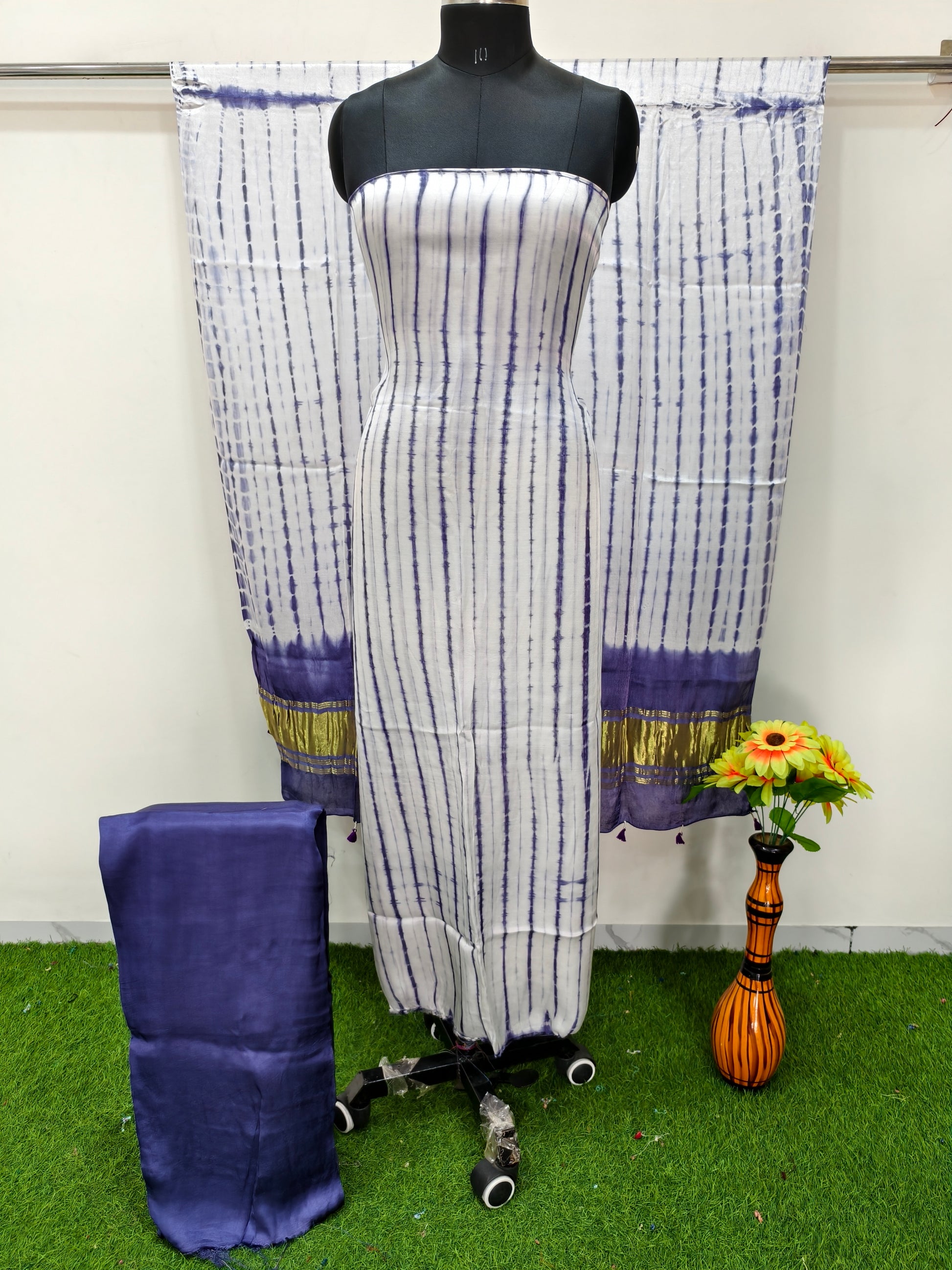 Modal Silk Tiy & Dye 3 Pice suit