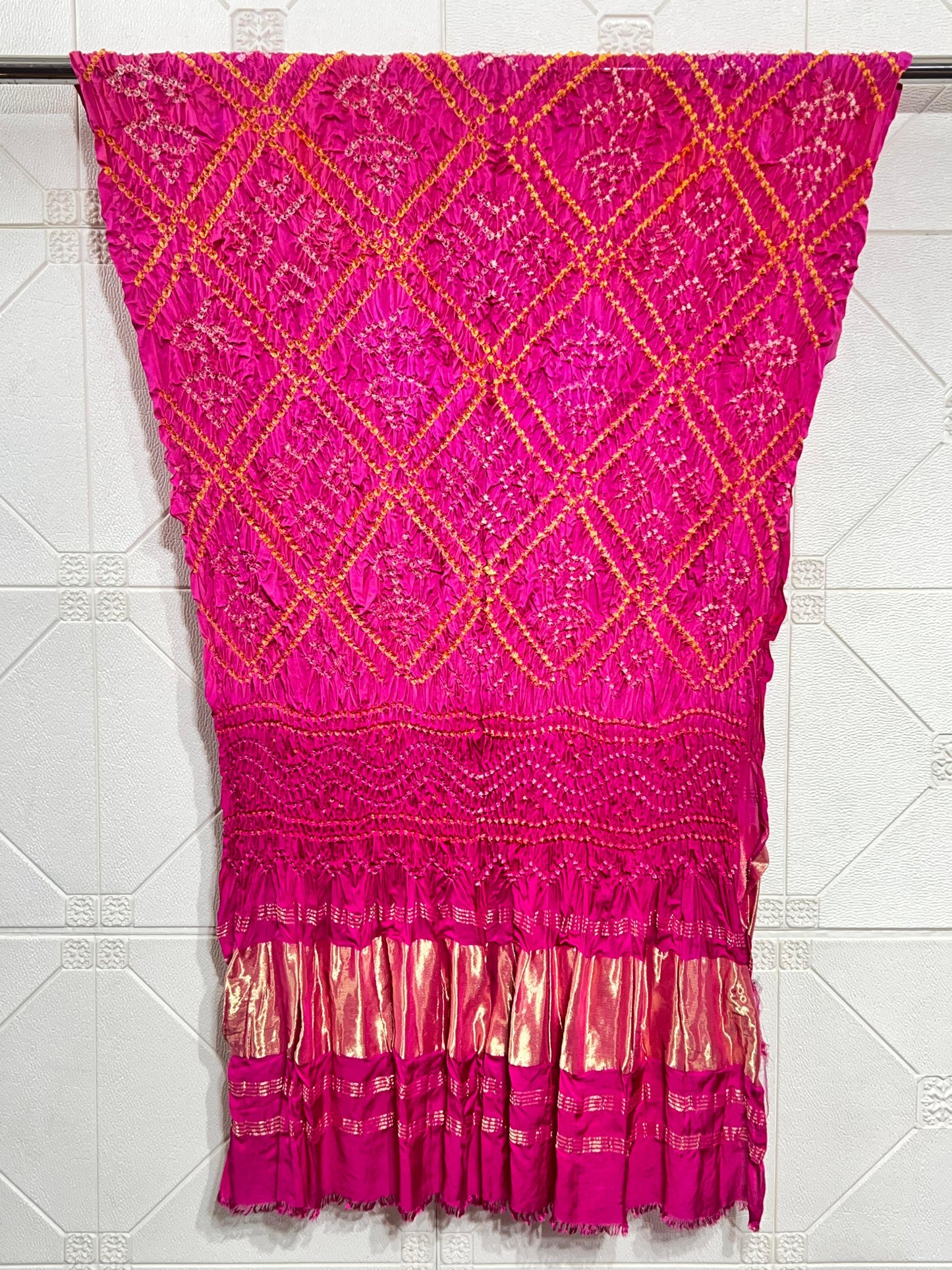 Modal Silk Barbhat Bandhej Barik bandhani With Zari Pallu Dupatta
