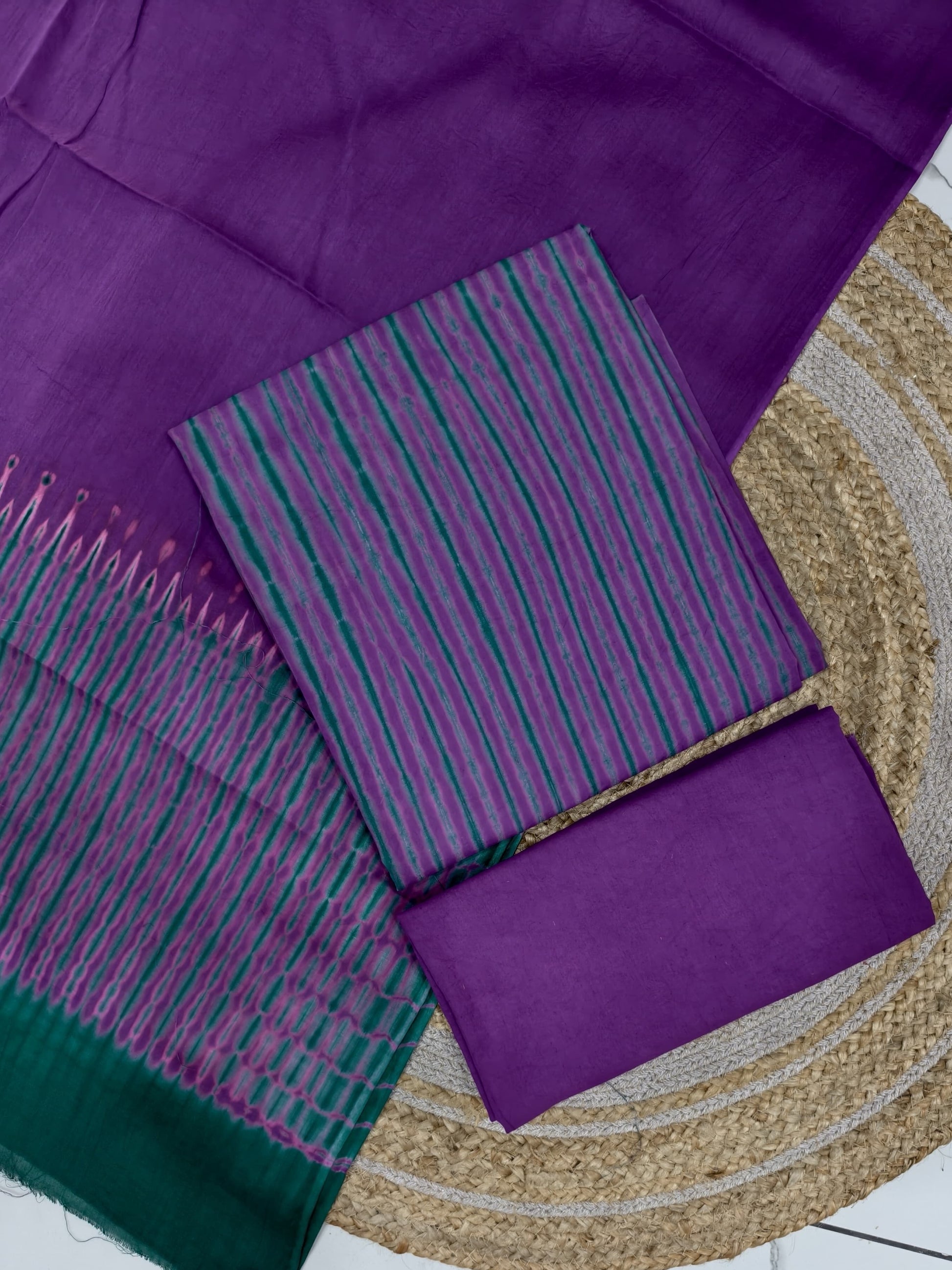 Handcrafted Tie‑Dye Cotton Suit Set – 3‑Piece Kurta Bottom Dupatta”