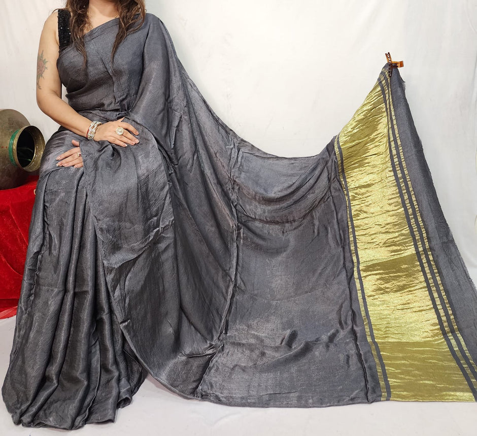 modal silk plan dye saree with zari pallu