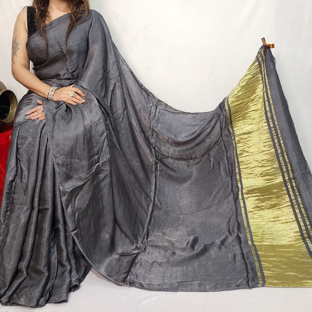 modal silk plan dye saree with zari pallu