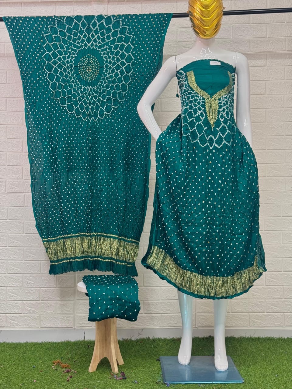 Modal Silk  Bandhani 3-Piece Suit with Zari Pallu Dupatta | Dot Bandhani Bottom