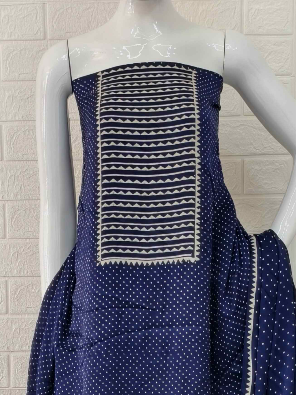 Buy Ajrakh Hand Block Print Neptol Dye 3 Pice Suit