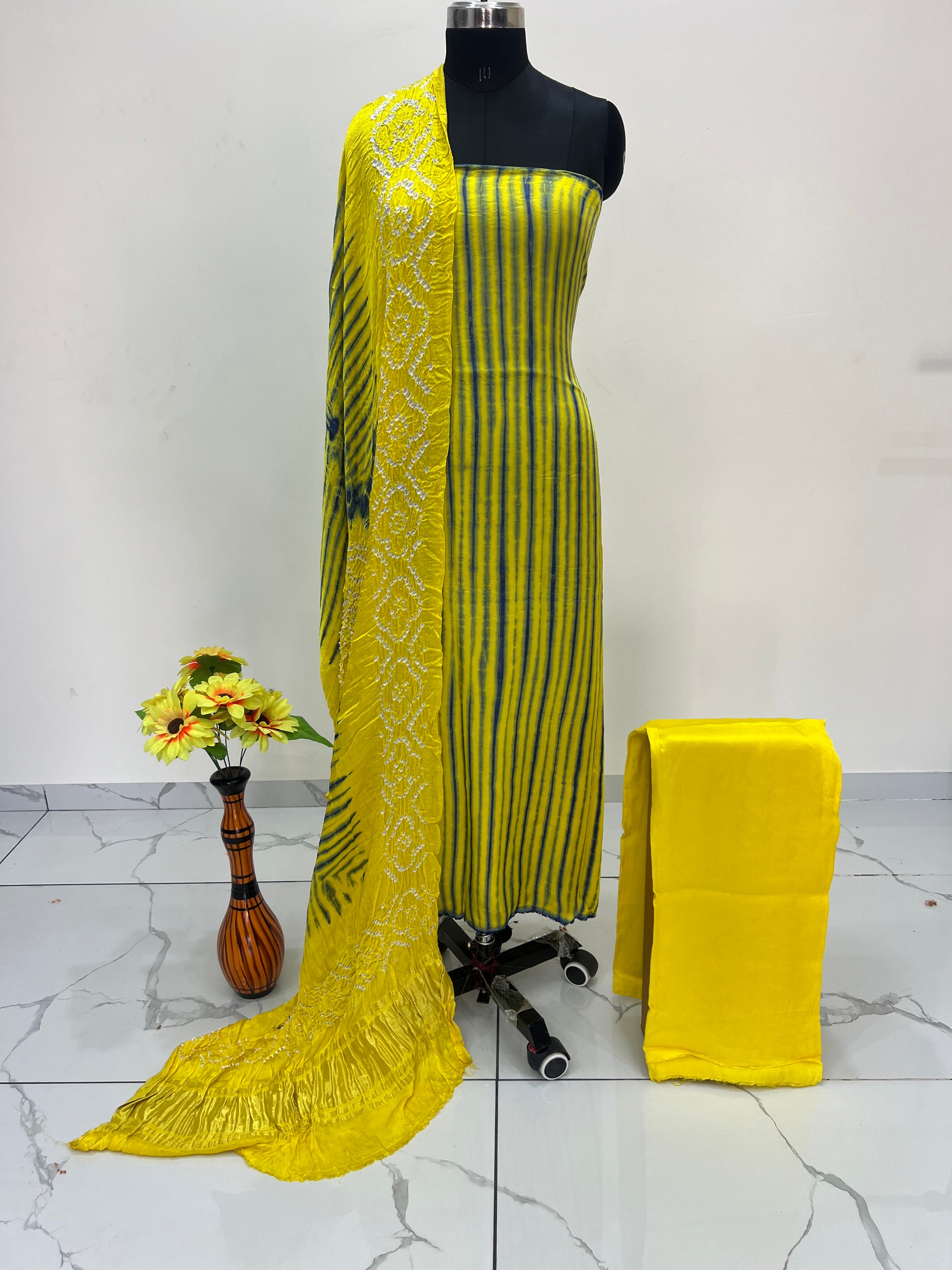 Modal Silk Tiy & Dye Bandhani dupatta 3 Pice suits