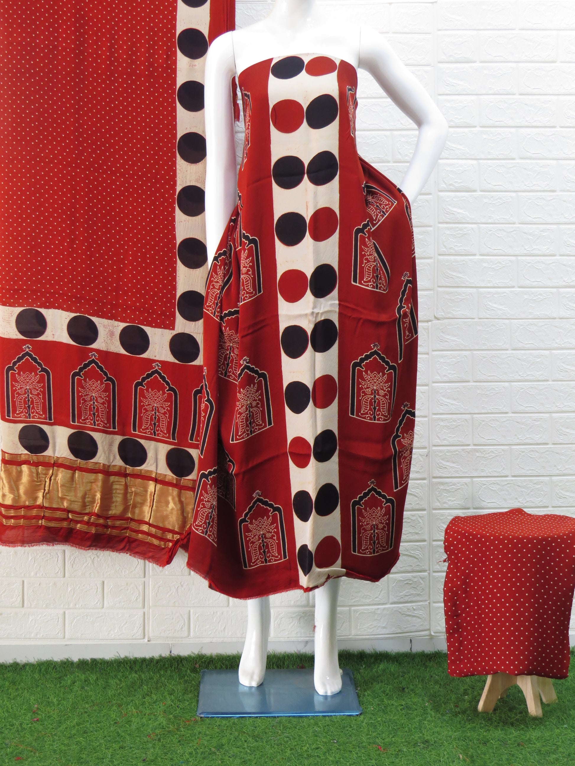 Buy Ajrakh Hand Block Print Neptol Dye 3 Pice Suit