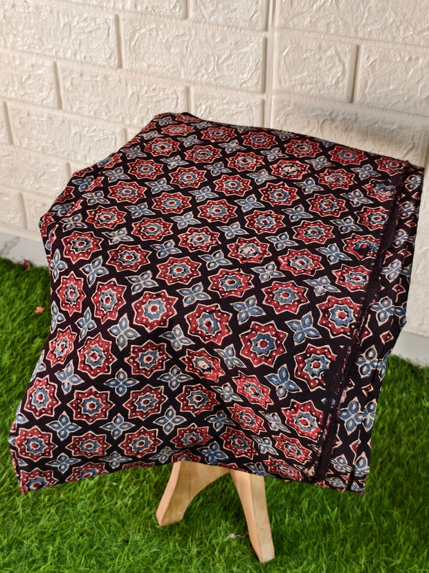 Buy Pure Cotton Bleck Ajrakh Hand Block Print Nechral Dye 3 Pice Suit