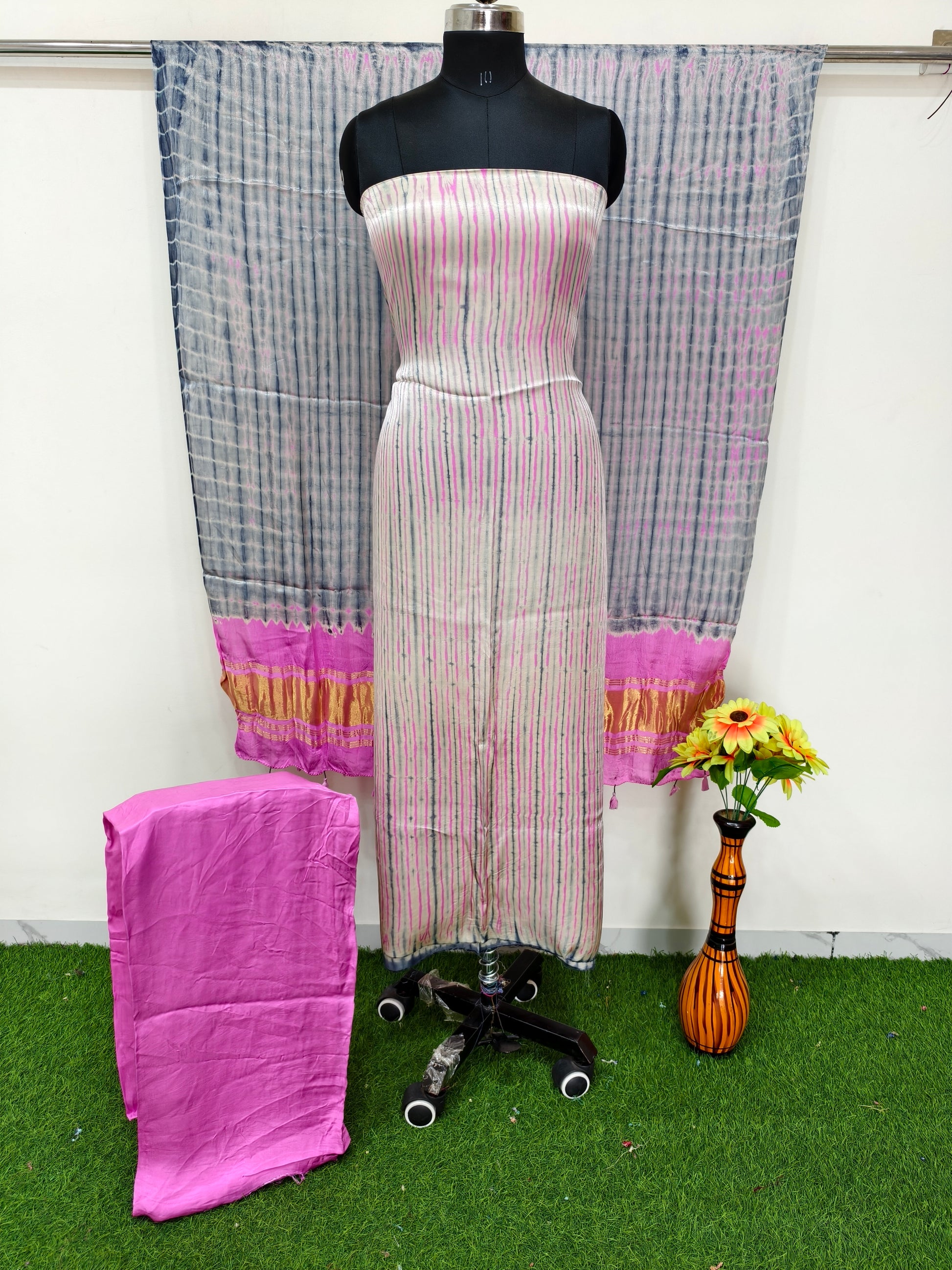 Modal Silk Tiy & Dye 3 Pice suit