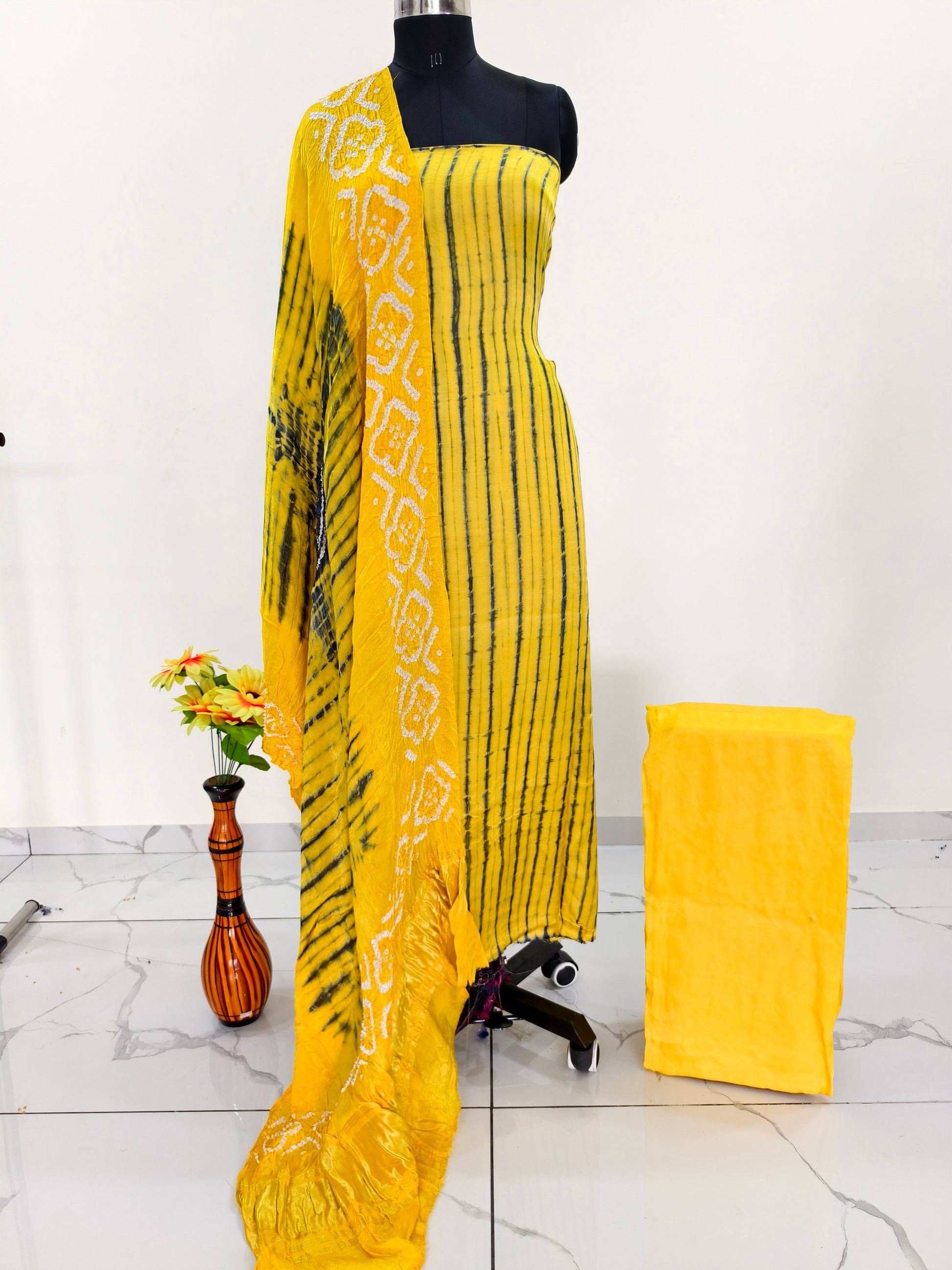 Modal Silk Tiy & Dye Bandhani dupatta 3 Pice suits