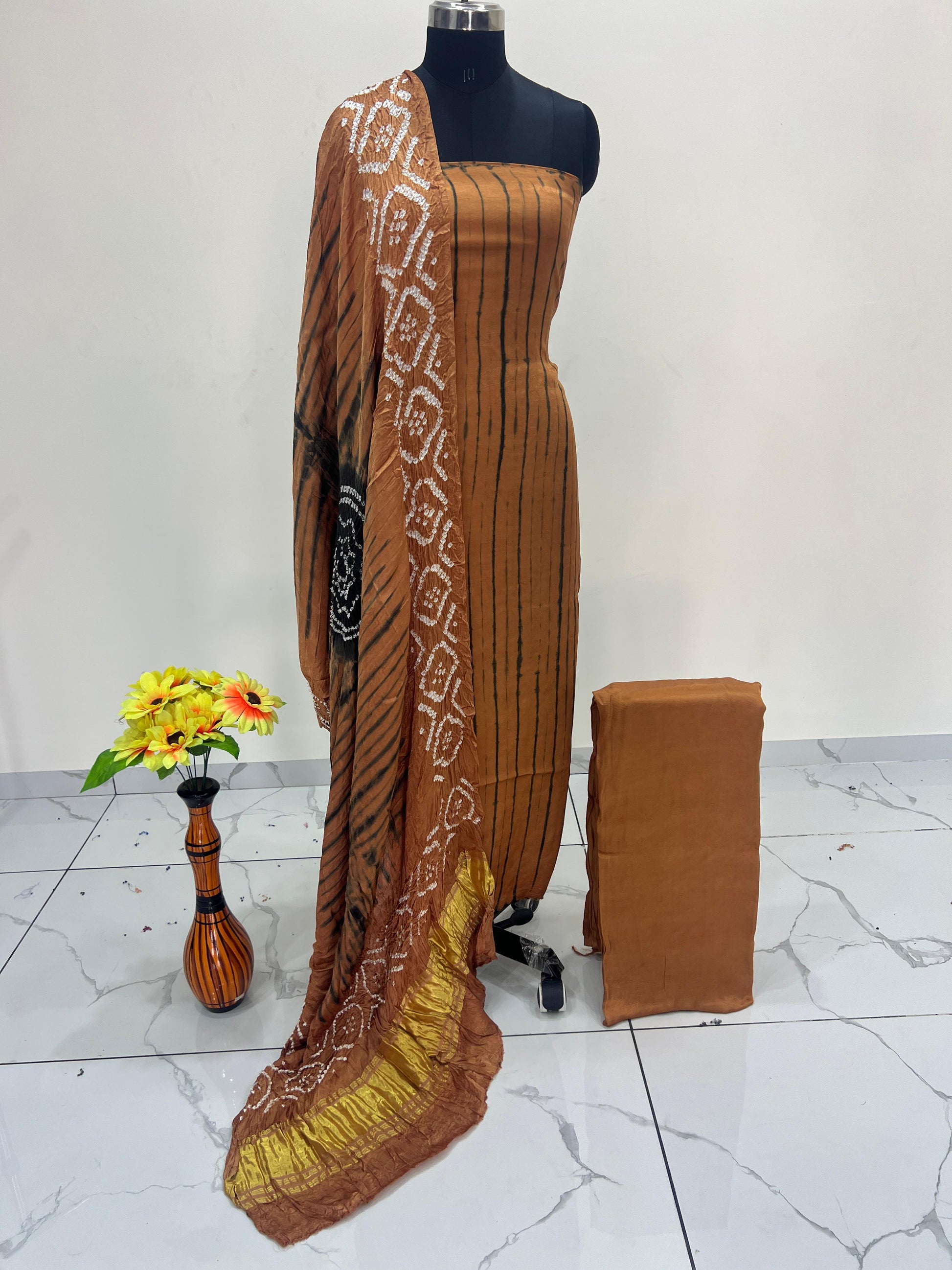 Modal Silk Tiy & Dye Bandhani dupatta 3 Pice suits