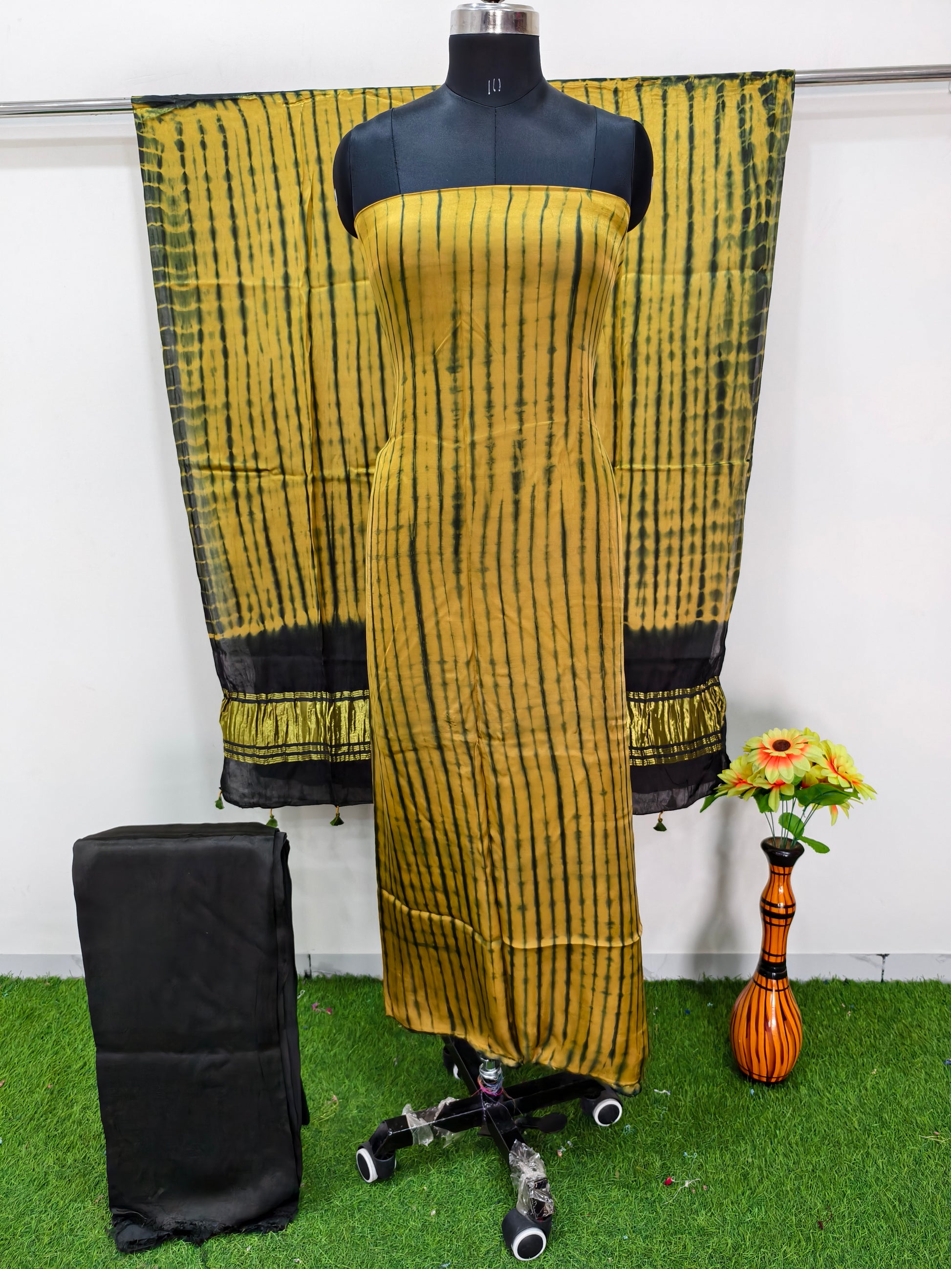 Modal Silk Tiy & Dye 3 Pice suit