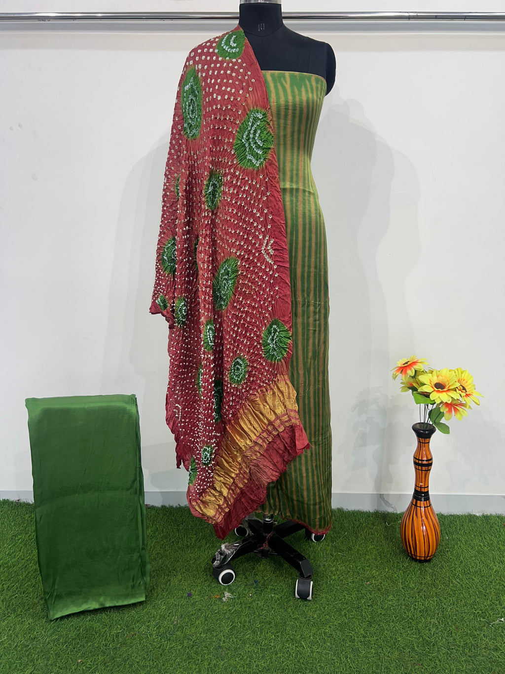 modal silk tiy dye & golti suit