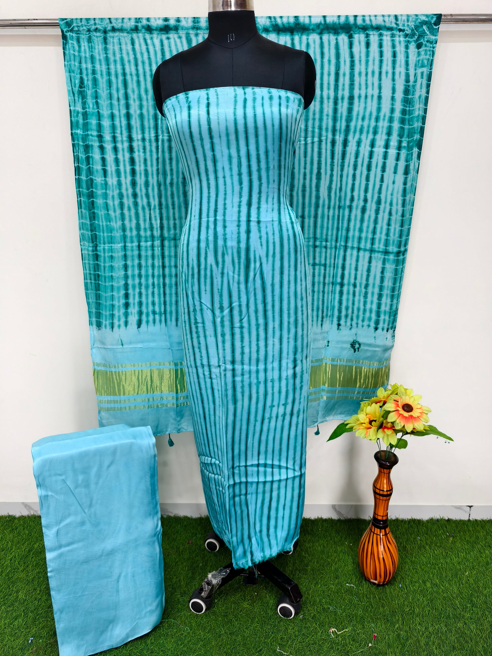 Modal Silk Tiy & Dye 3 Pice suit