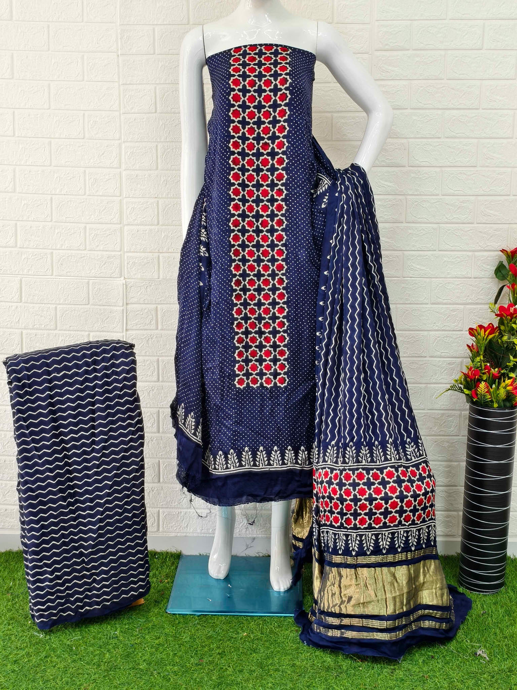 Buy Ajrakh Hand Block Print Neptol Dye 3 Pice Suit