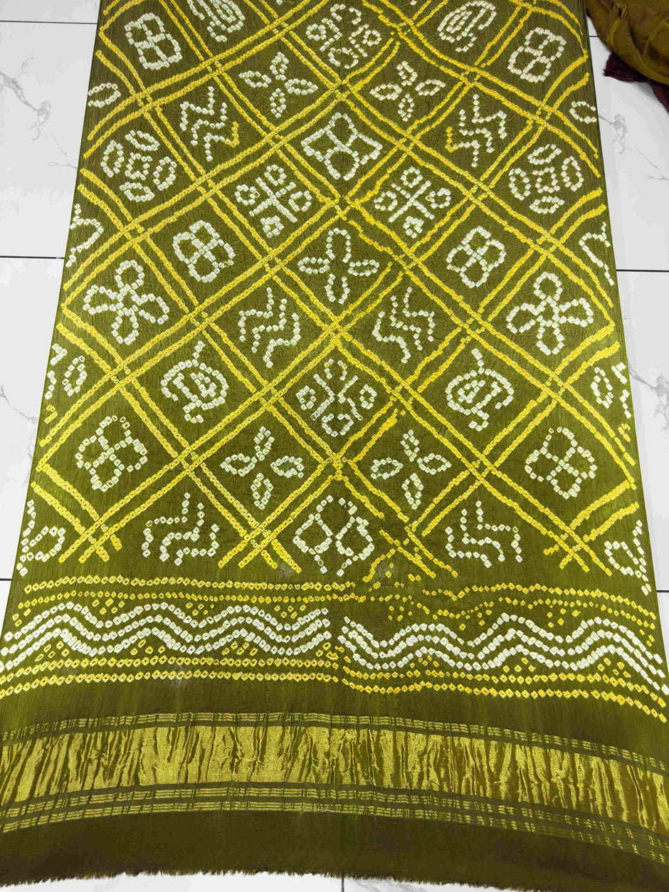 Modal Silk Shaded Lite & Dark Suit with Bandhej Barbhat Dupatta & Zari Pallu