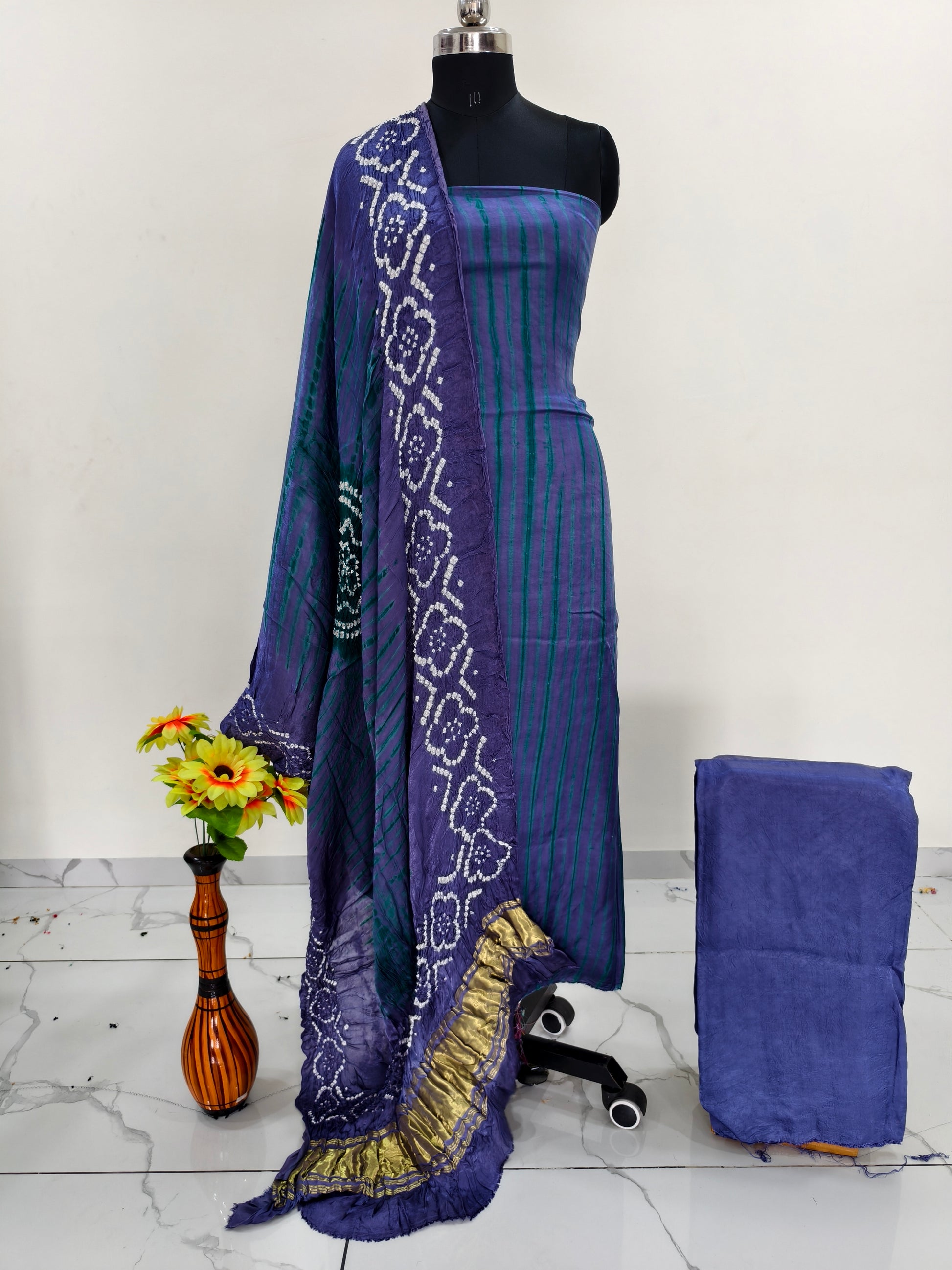 Modal Silk Tiy & Dye Bandhani dupatta 3 Pice suits