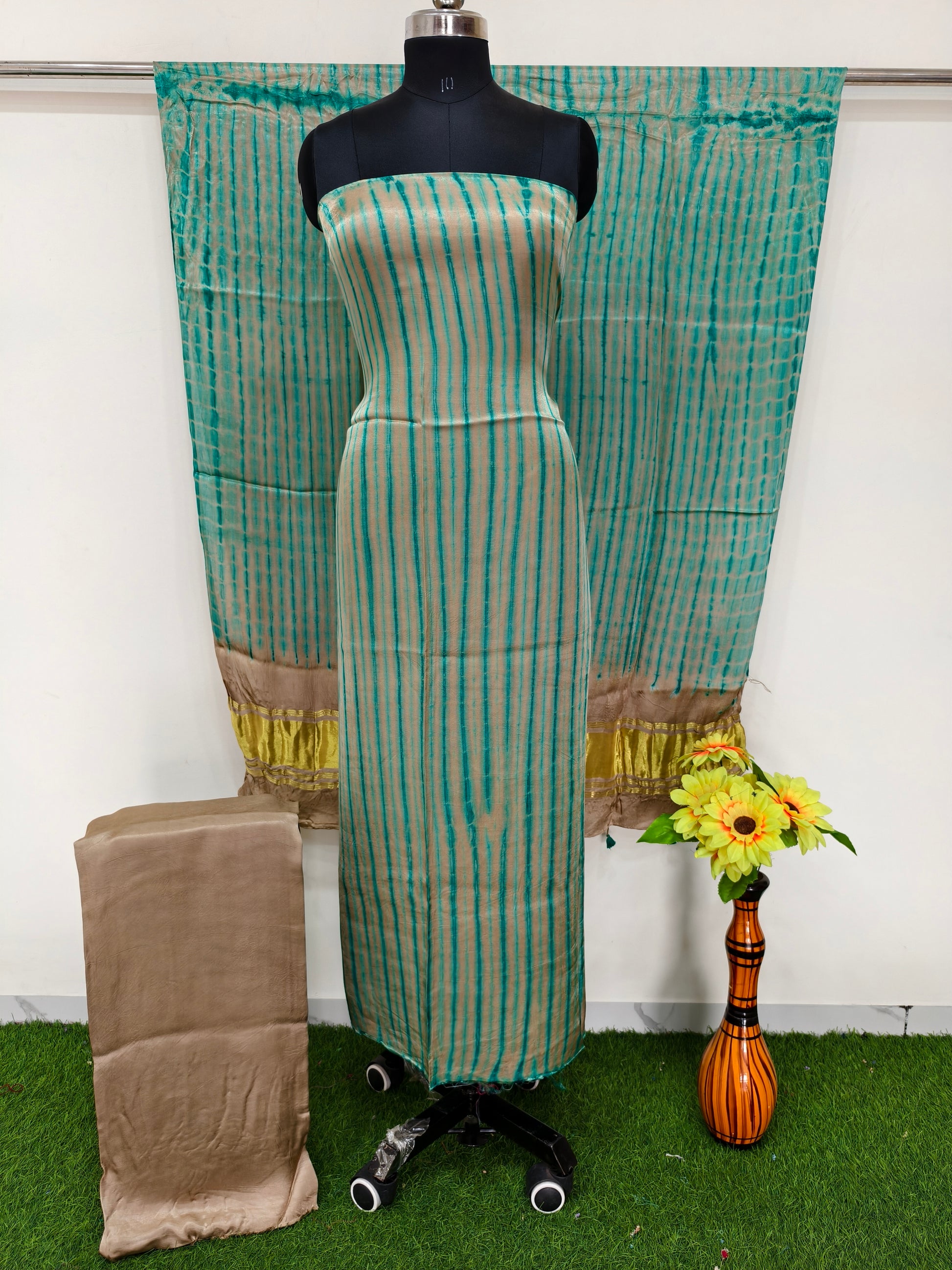 Modal Silk Tiy & Dye 3 Pice suit