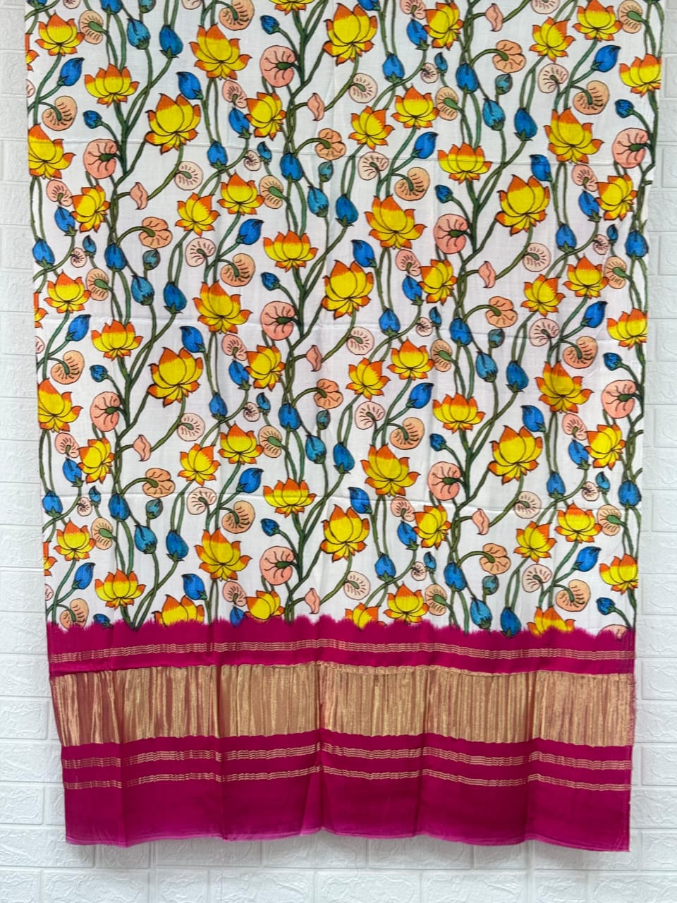 Pure Model Silk Digital Print With Zari Pallu Dupatta