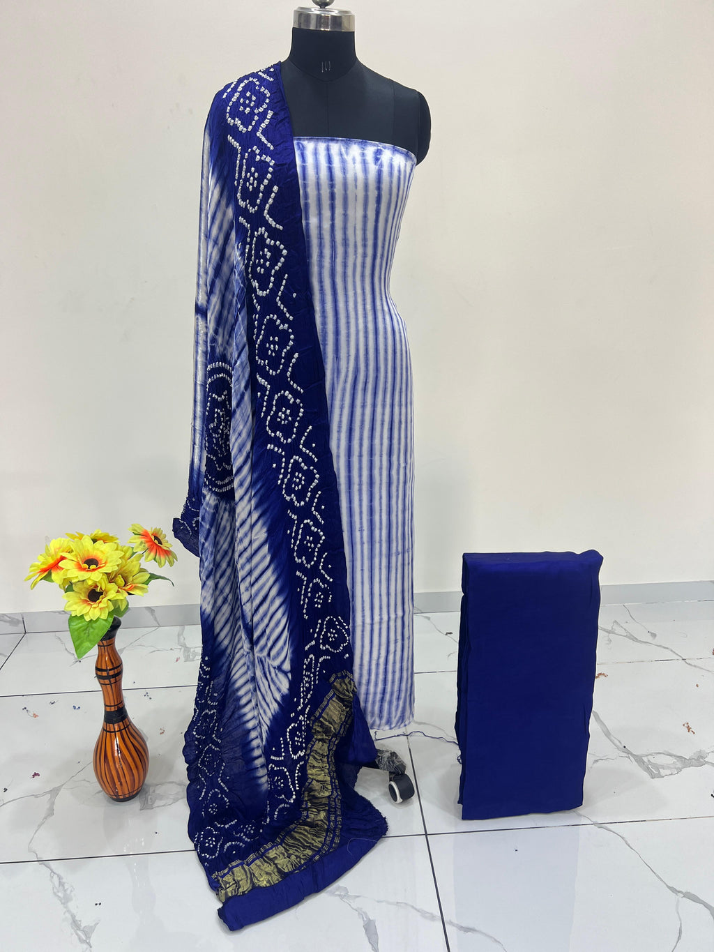 Modal Silk Tiy & Dye Bandhani dupatta 3 Pice suits
