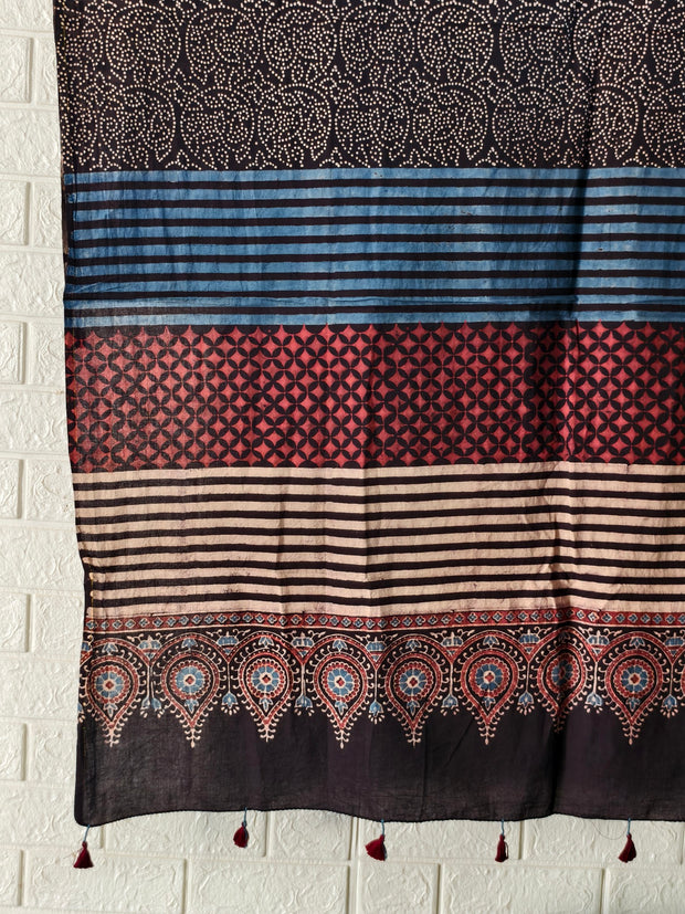 Buy Pure Cotton Bleck Ajrakh Hand Block Print Nechral Dye 3 Pice Suit